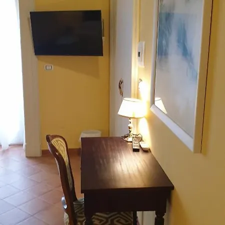 Dimora Del Campo Charming House Bed & Breakfast Salerno Exterior photo